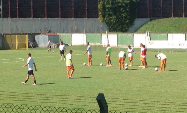 Pro Settimo Eureka, caldo torrido e amnesie difensive d’agosto: all’intervallo è sotto per 2-1 contro il Casale