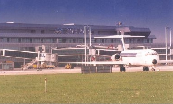 Voli fantasma: individuato il titolare dell’agenzia che ha truffato una quarantina di viaggiatori