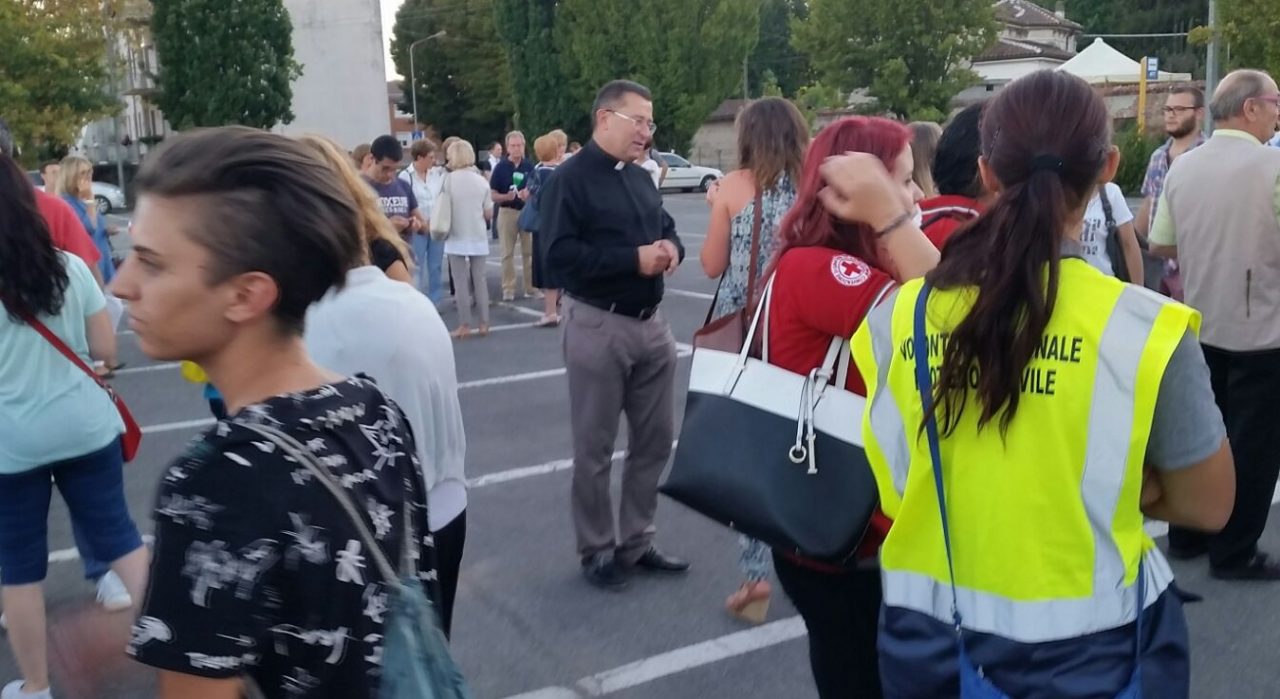 Amatriciana solidale in piazza per aiutare i terremotati