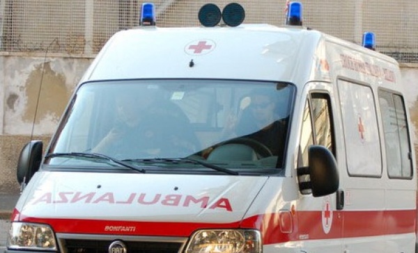 Cade da un’impalcatura: muore un imprenditore di San Mauro