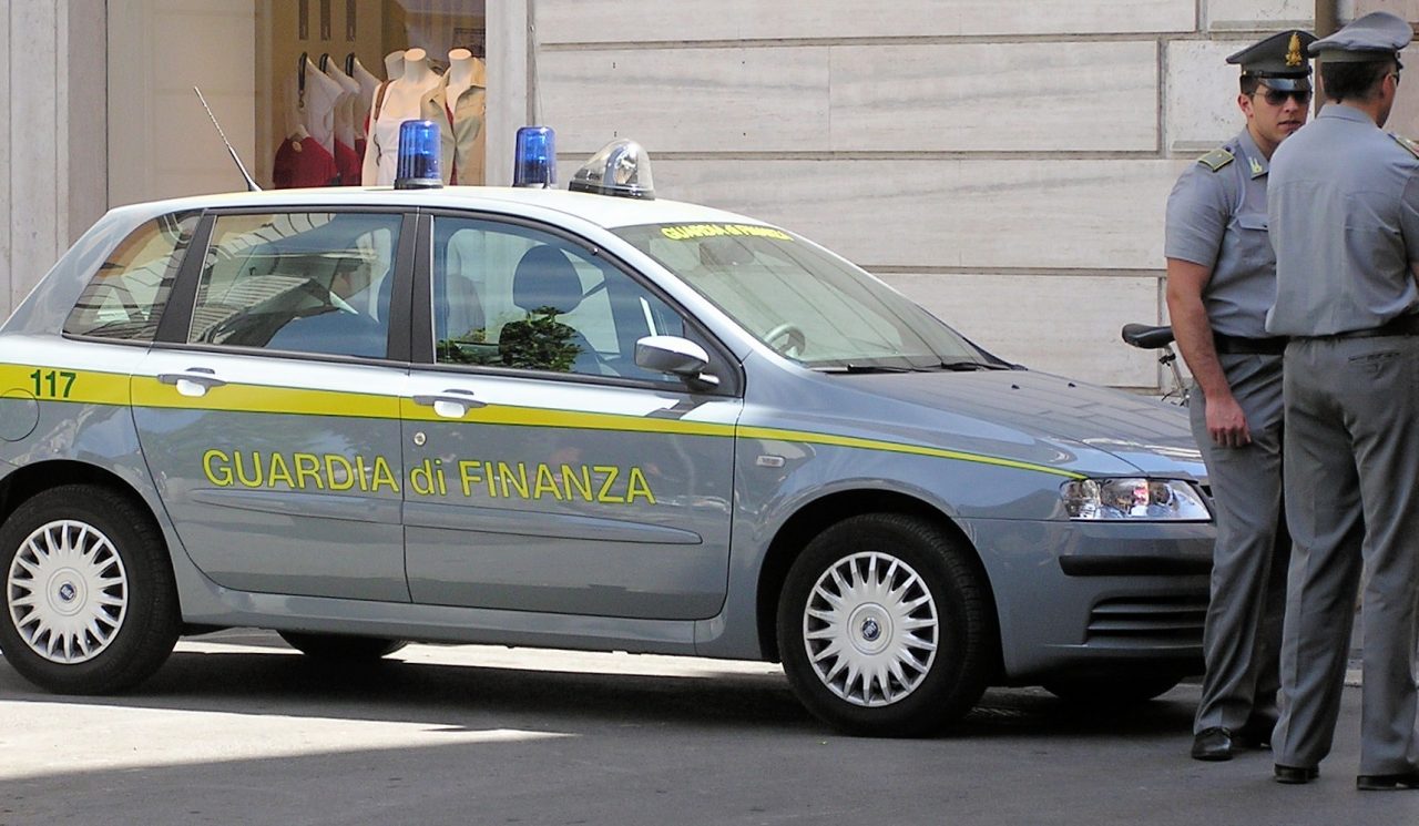 Controlli antidroga nelle stazioni: trovati hashish e spinelli