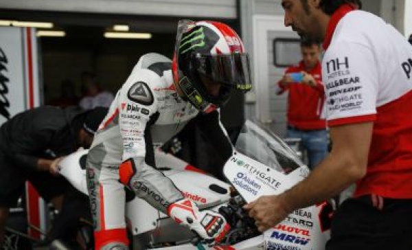 E’ il chivassese Pecco il più veloce di tutti nelle qualifiche del motomondiale