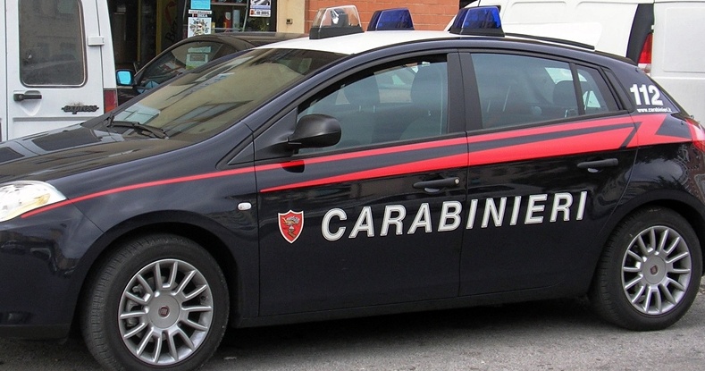 Ondata di furti in collina: si cerca una Bmw nera