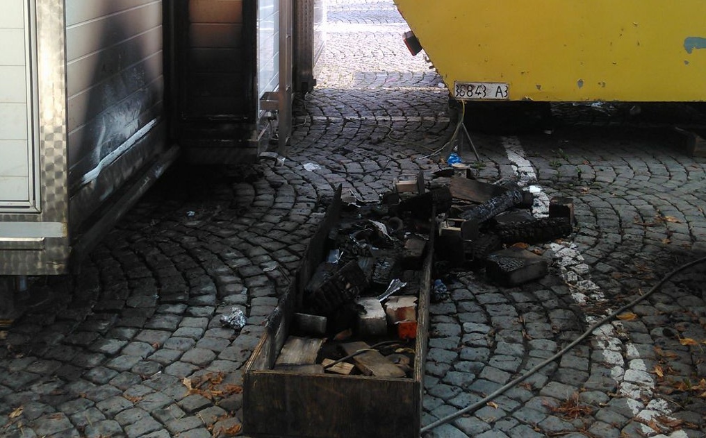 Si indaga sull’incendio alle giostre in piazza a Chivasso