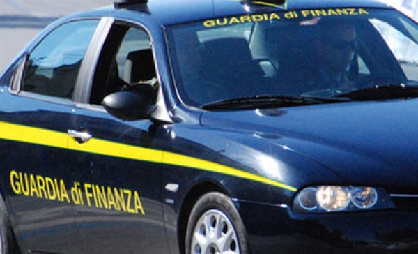 Arrestato commercialista, lavorava nonostante l’interdizione