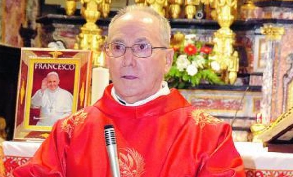 Don Gino ricoverato: «Non tornerò come parroco in paese»