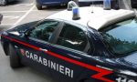 Trovati i corpi di una donna e un uomo in un alloggio: indagano i carabinieri