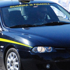 Arrestati due imprenditori e un consulente per truffa alla Regione