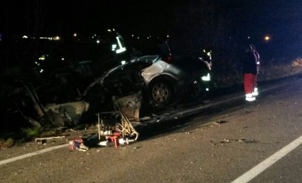 Scontro tra un’auto e un camion: morto Michele Casa