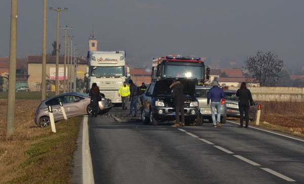 Grave Incidente Stradale: Viabilità Bloccata - Prima Chivasso