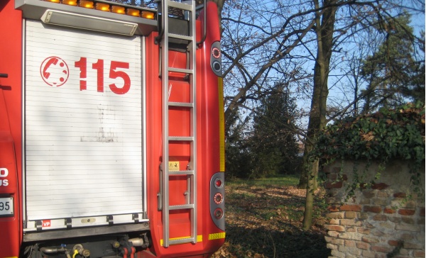 In fiamme il capannone della Gruner Srl di Vische