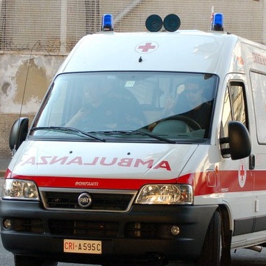 Un uomo salvato dalle acque della Dora muore poco dopo