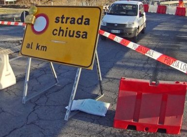 Lavori alla linea telefonica, Città Metropolitana chiude una strada a Verolengo