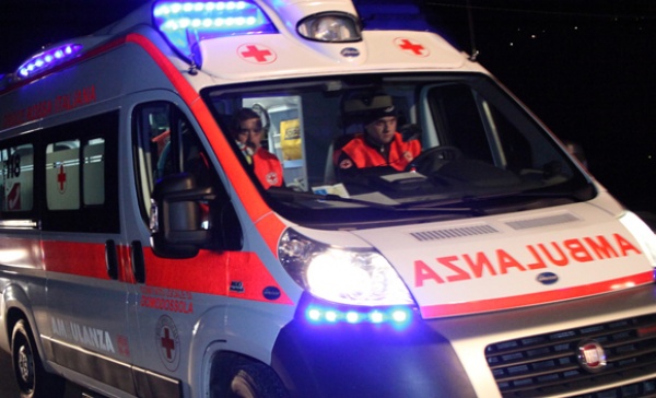 Muore travolta dall’auto dell’Asl