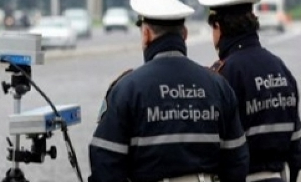 Sicurezza stradale proseguono i controlli della municipale