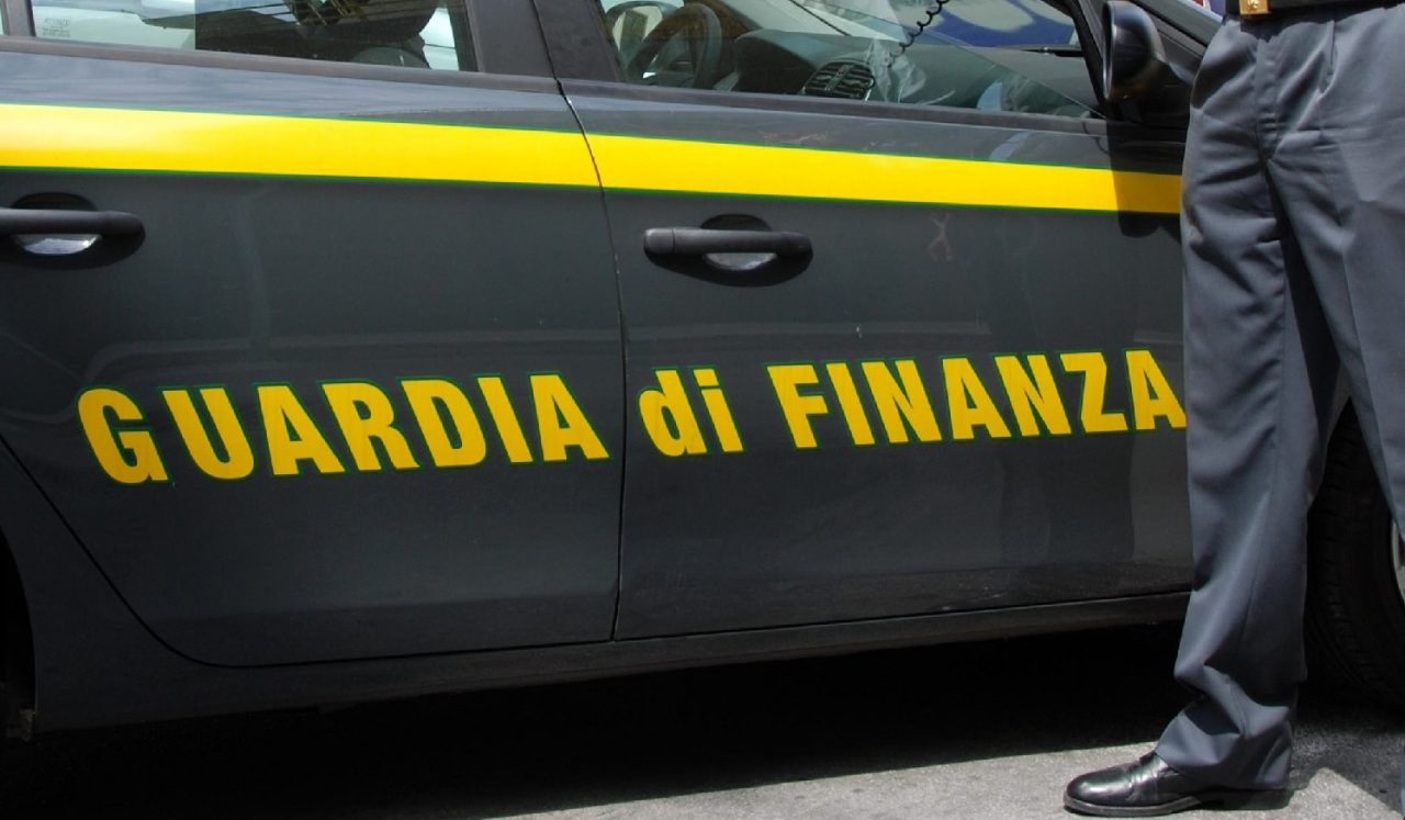 Traffico d’oro: 11 arresti e sequestrati 6 milioni di euro