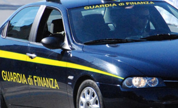 Confiscati beni a 26 nomadi
