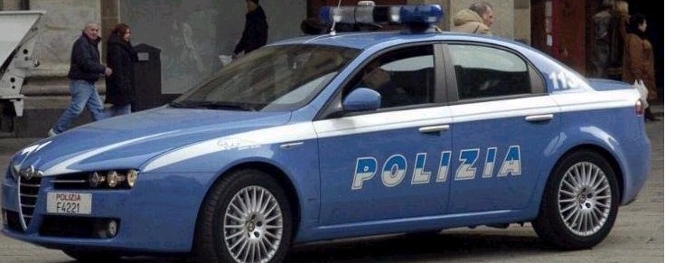 Ruba in appartamento e rischia di partorire durante il furto