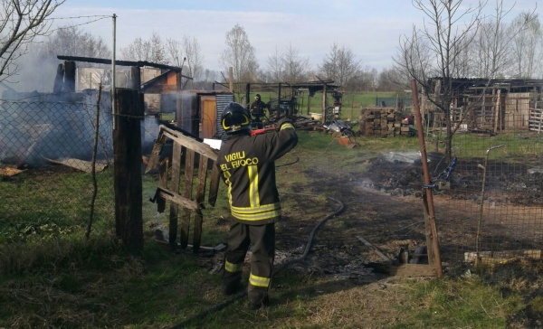 Tra Settimo E Volpiano Divampa Un Incendio - Prima Chivasso