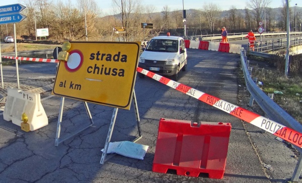 Viabilità, il ponte sul Po chiuso da 71 giorni: mercoledì 22 l’incontro con i cittadini