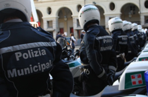 Torino, identificate le due vittime del drammatico incidente in moto