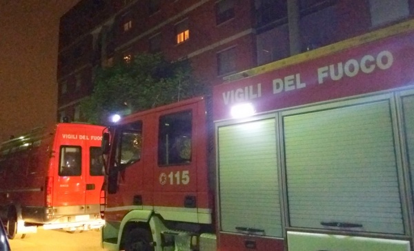 San Mauro, fuga di gas in via XXV Aprile. Una donna si sente male