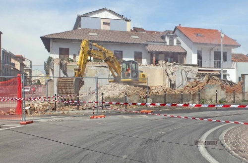 Settimo, lavori in corso tra via Leinì e via Schiapparelli: traffico deviato
