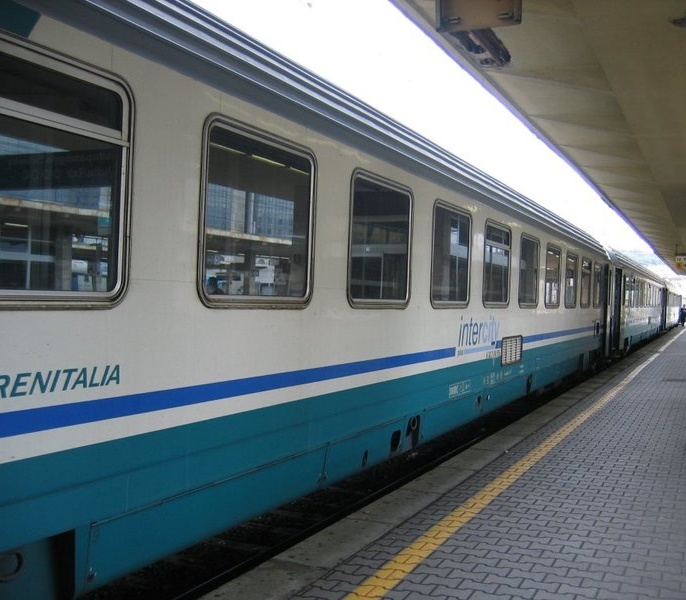 Da oggi più treni verso il mare