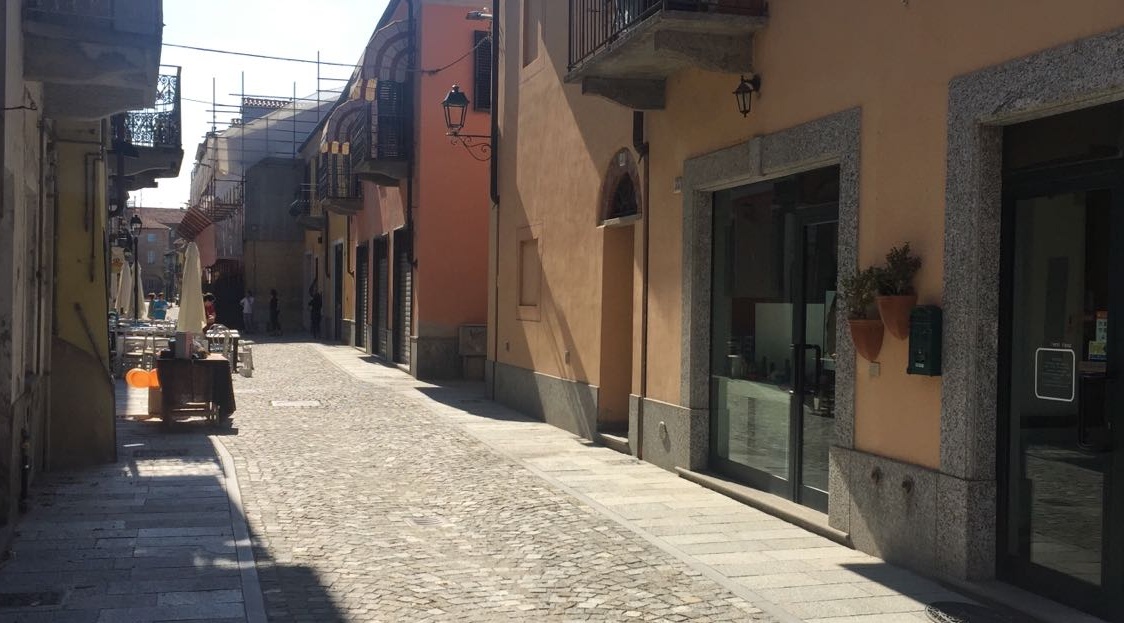 Festa della famiglia, un furgone “caccia” gli stand a Chivasso