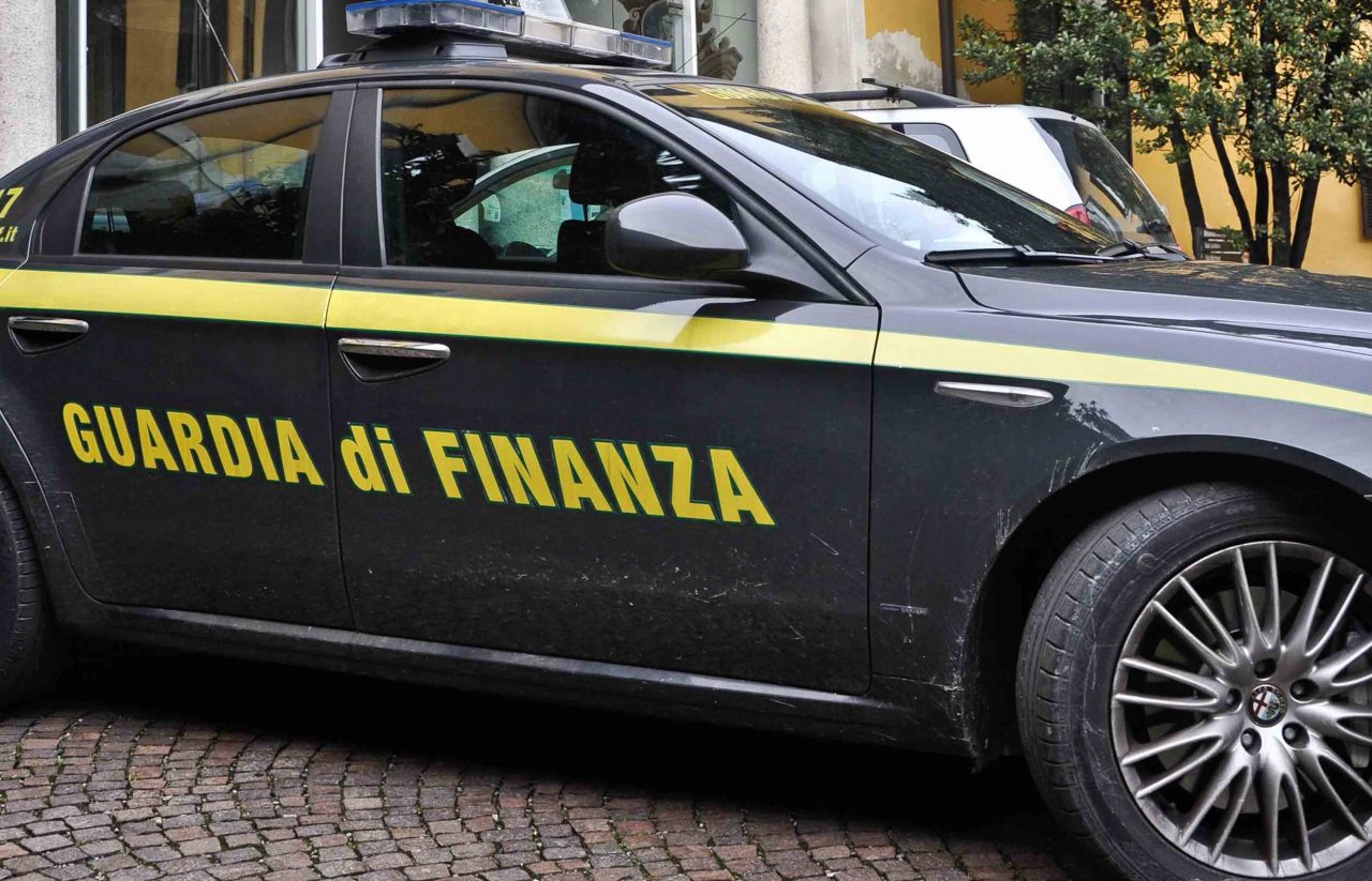 Manda in fallimento un’azienda: imprenditore di Verrua agli arresti domiciliari