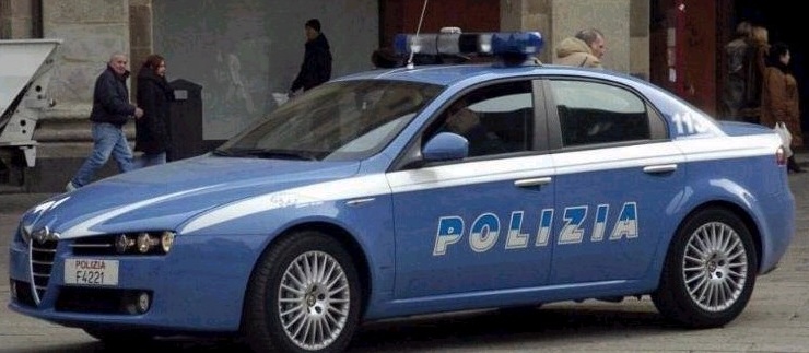 Sorelline morte nel rogo: arrestato a Torino un giovane