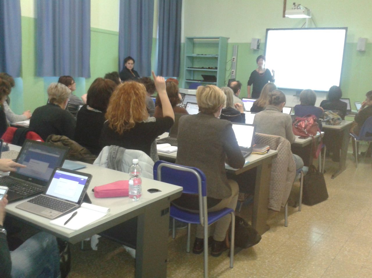 Cigliano, corsi di formazione per docenti e amministrativi