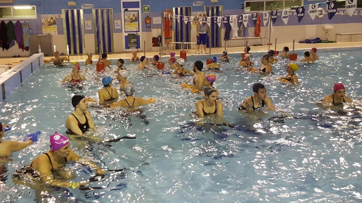 Crescentino, riapre la piscina