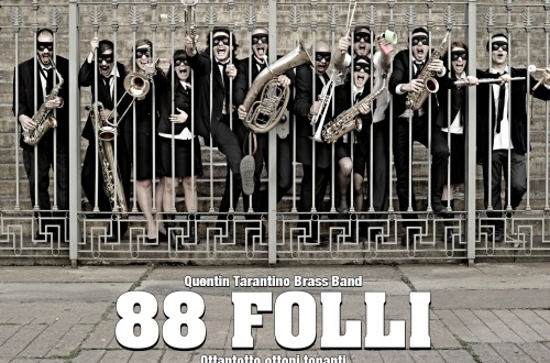 Dalle colonne sonore dei film di Tarantino ai Giovedì di luglio di via Italia: stasera gli 88Folli