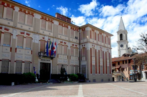 Settimo, orari estivi e ridotti per gli uffici comunali