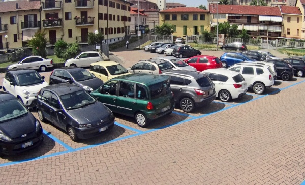 Settimo, parcheggi a  strisce blu: per il rinnovo degli abbonamenti c’è tempo sino a fine mese