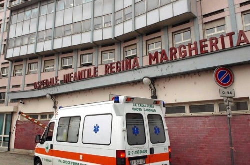 Avevano ingerito soda caustica bimbi operati e salvati