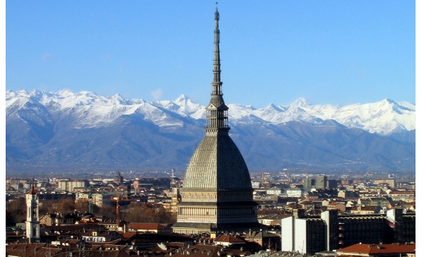 Epilessia, la Mole Antonelliana si illuminerà di viola