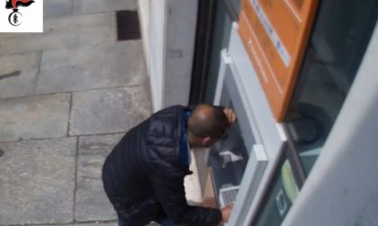 Rubavano i bancomat e li "svuotavano": tre arrestati