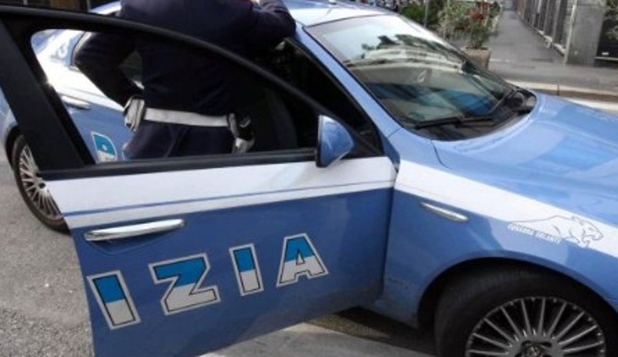 Aggredito con bottiglia di vetro per un cellulare