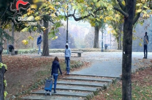 Blitz antidroga al Parco: 16 arresti