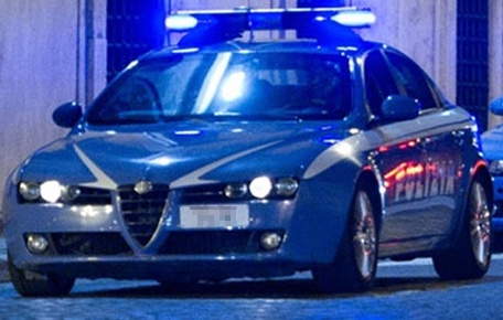 Ladro auto arrestato dopo allarme di un cittadino