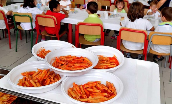 Sciopero Cobas: sospesi i servizi mense nelle scuole della provincia