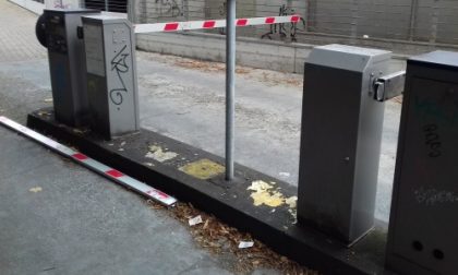 Settimo, i vandali si scatenano (di nuovo) al multipiano : denunciati ai carabinieri