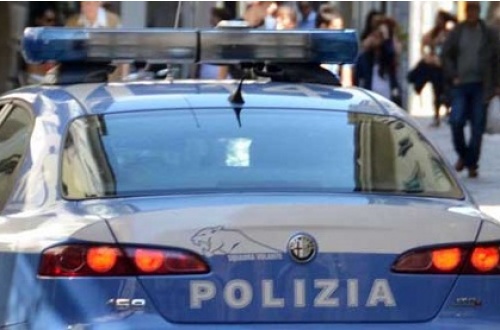 Tenta di rapinare una cittadina rumena, arrestato un tunisino