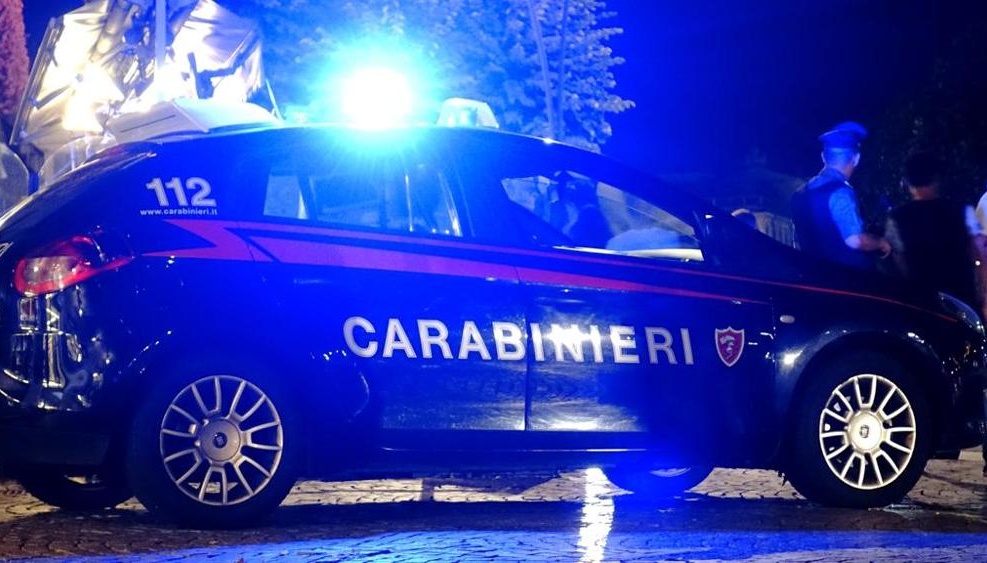 Barista aggredita da un cliente ubriaco