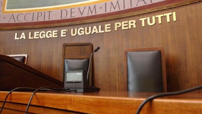 Legittimo bocciare il bullo se ha 5 in condotta