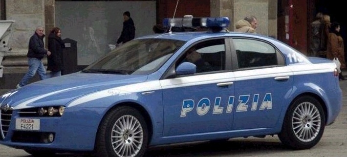 Droga tra i minorenni, arrestato spacciatore