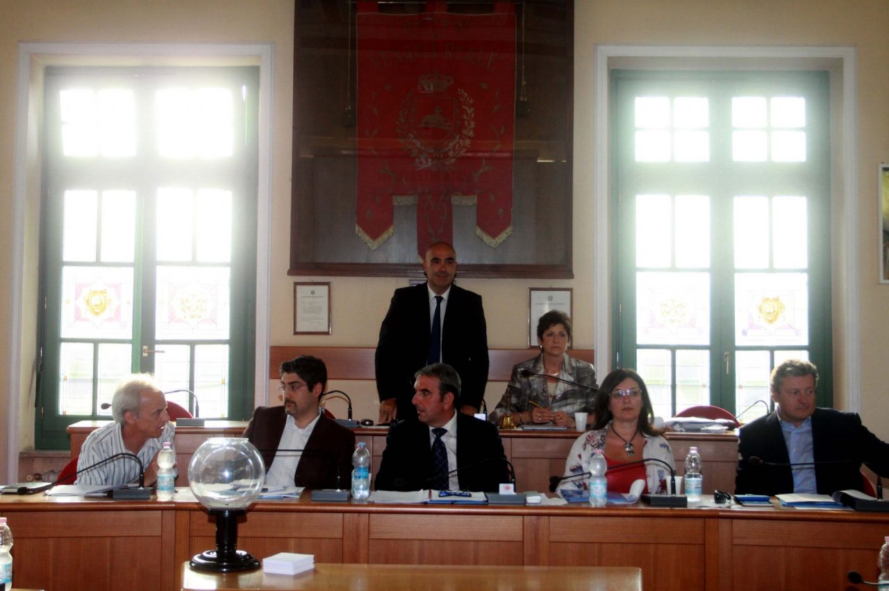 Maltempo ferma festa forze armate