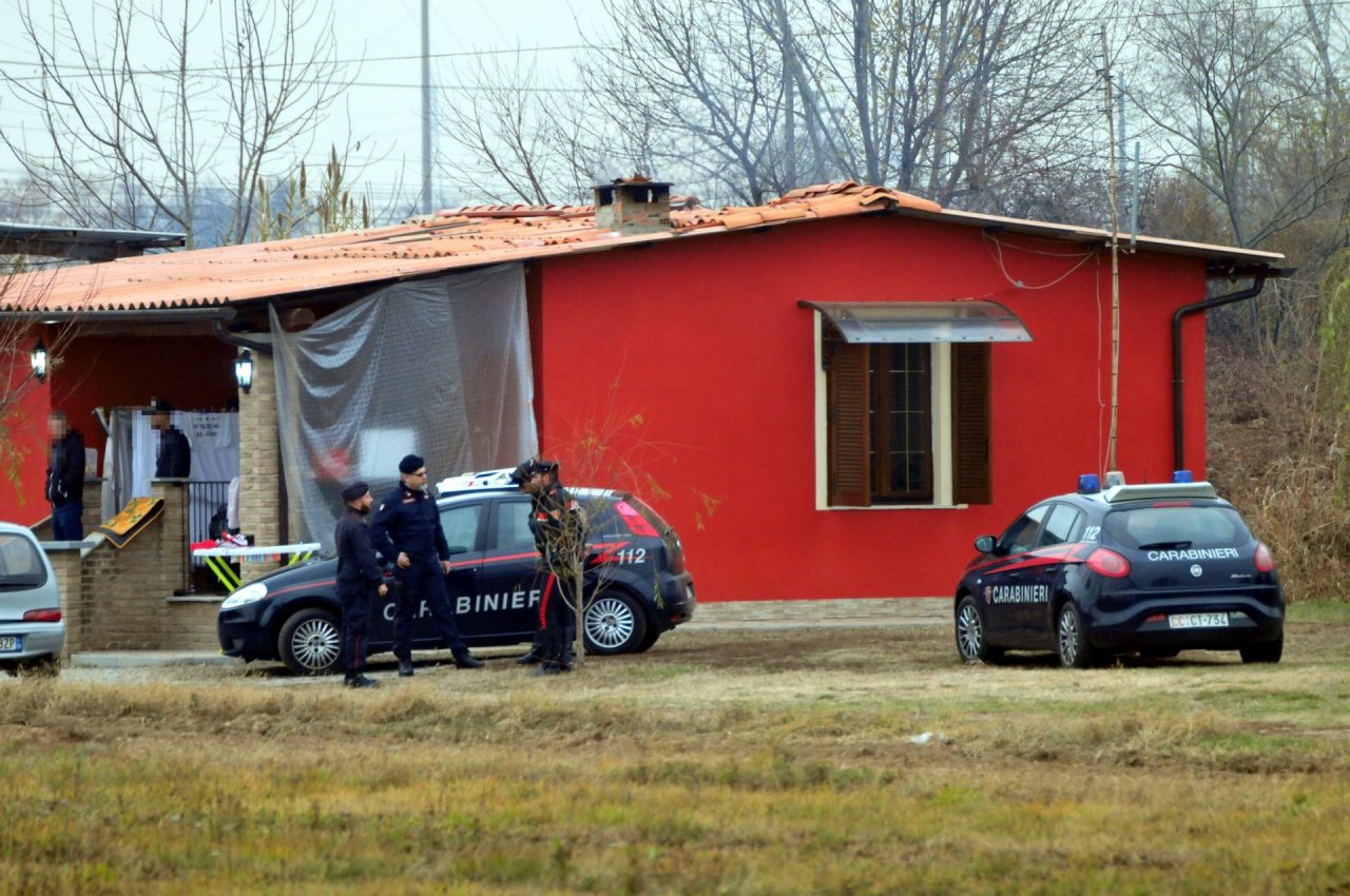 blitz campo nomadi torassi